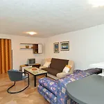 Elsa 534 Apartment