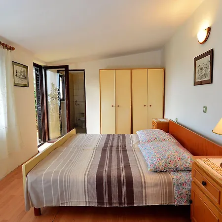 Daire Elsa 534 Štinjan