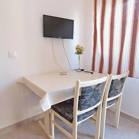 Apartament Elsa 534 Štinjan