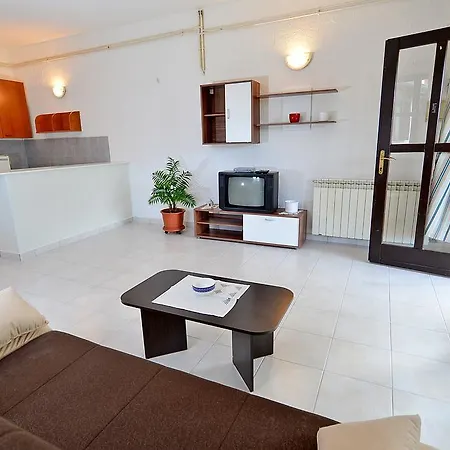 Apartment Elsa 534 *