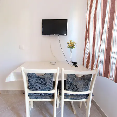 Elsa 534 Apartamento *