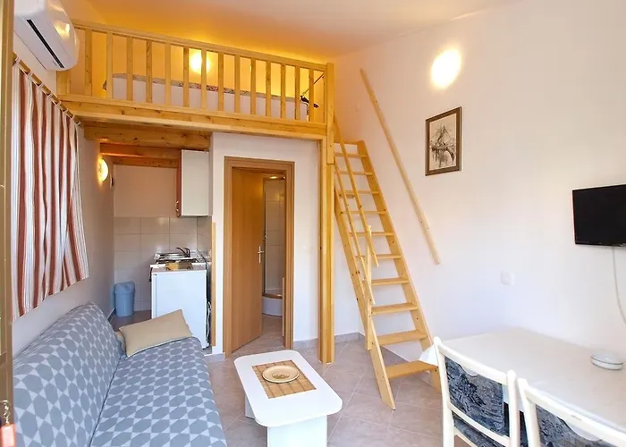 Elsa 534 아파트 스틴잔