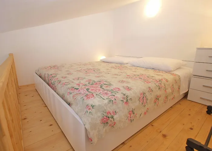 아파트 Elsa 534 스틴잔