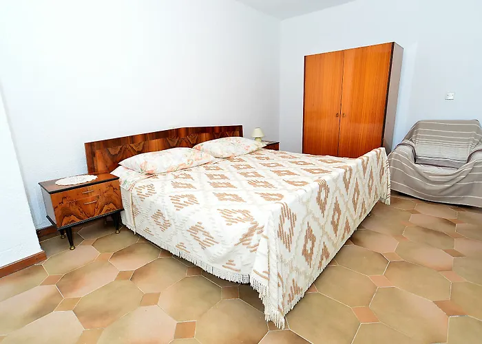 Elsa 534 아파트 스틴잔